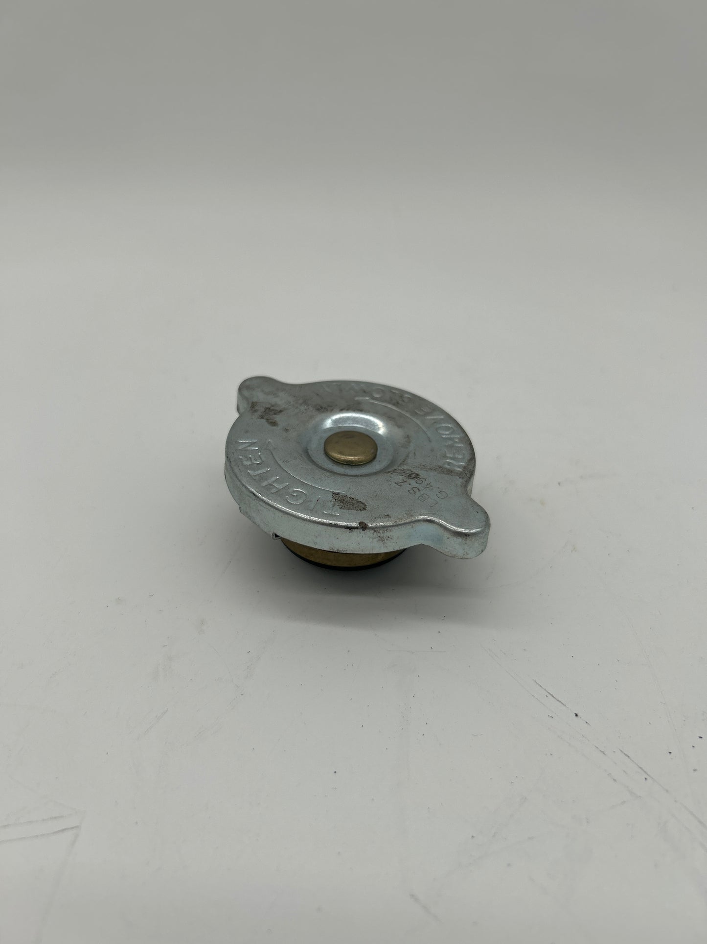 Reliant Rialto Robin Top Radiator Cap