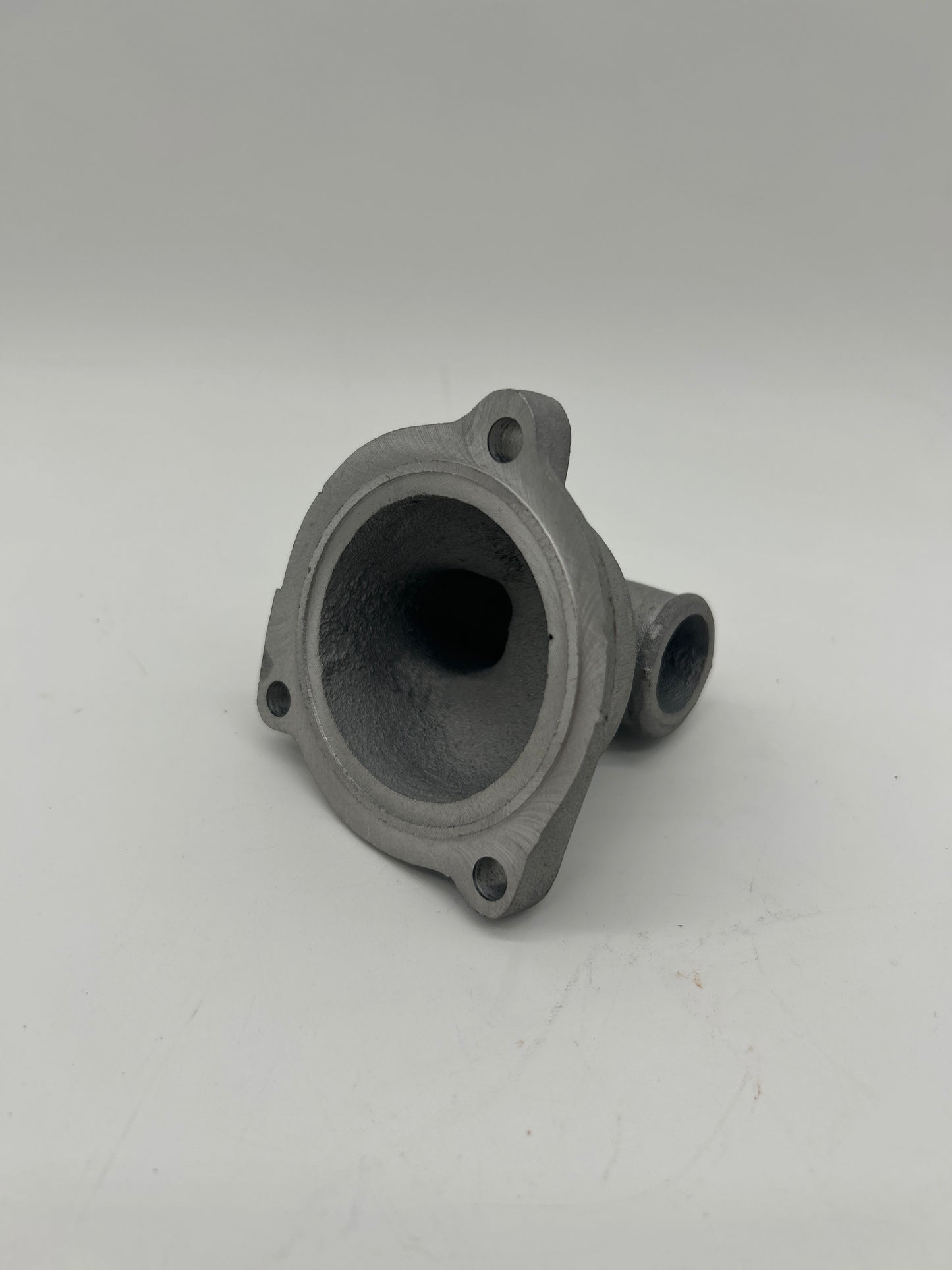 Reliant Robin, Rialto Thermostat Housing