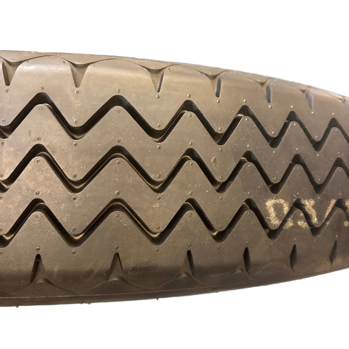 Front Tyre - 130/90 R20 - Super 3