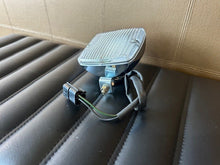Reverse lamp with connector