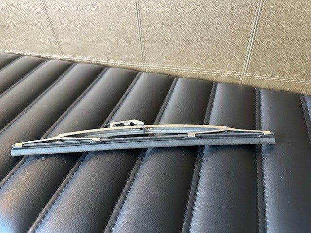 Wiper blade for Aero 8