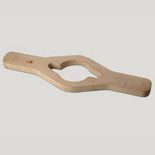 Wooden spinner saver